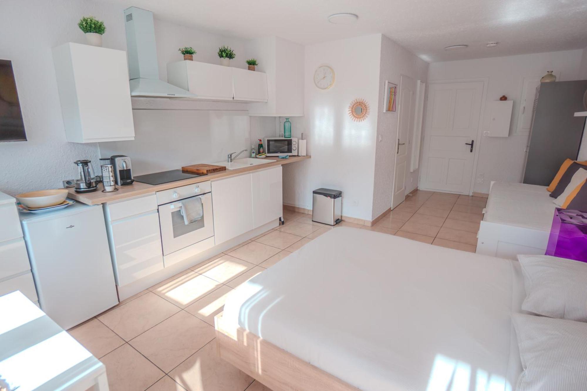 Lumineux Equipe Apartment